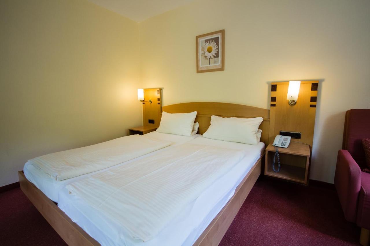 Bb Haus Neugebauer Garni Hotel Geisenheim Eksteriør billede