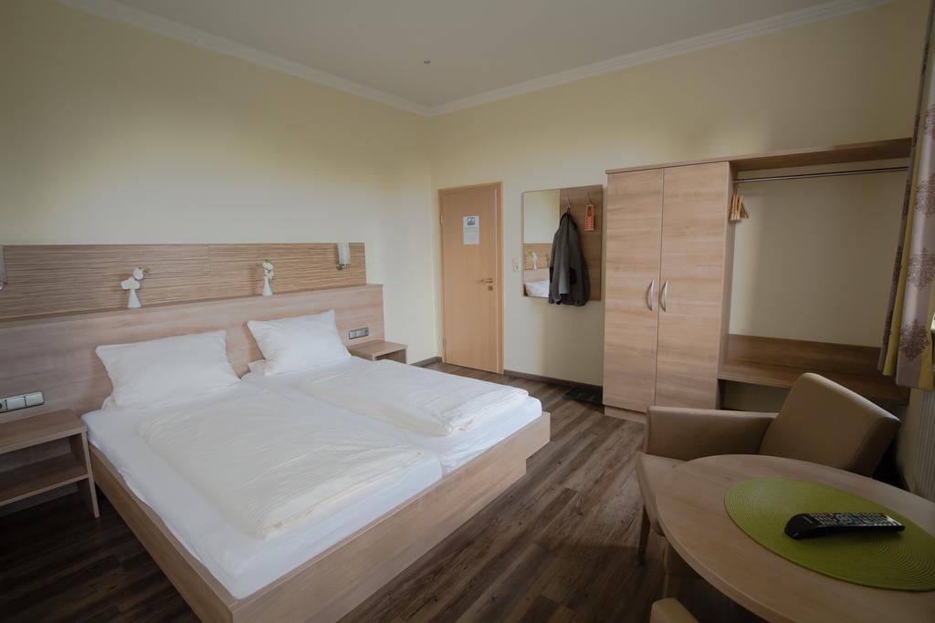 Bb Haus Neugebauer Garni Hotel Geisenheim Eksteriør billede