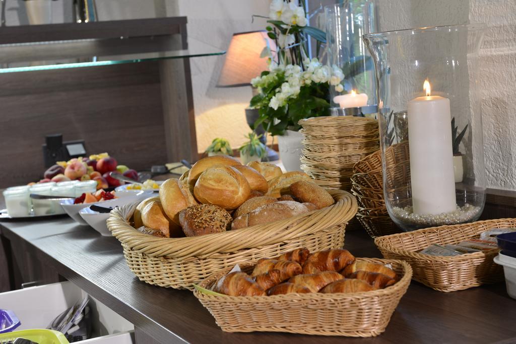 Bb Haus Neugebauer Garni Hotel Geisenheim Eksteriør billede